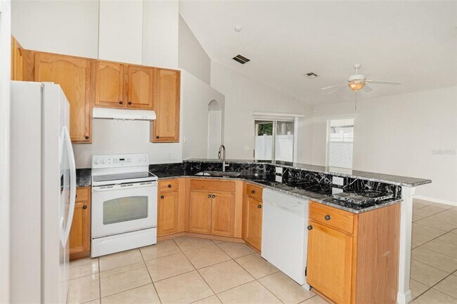 Building Photo - 1610 Song Sparrow Ct