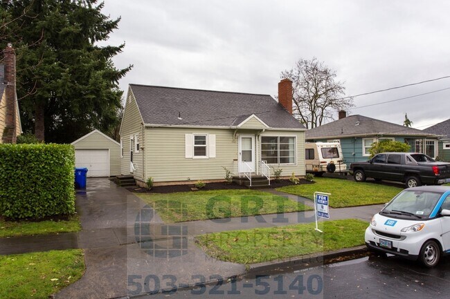 Building Photo - 2 Bedroom House Available in Kenton Neighb...