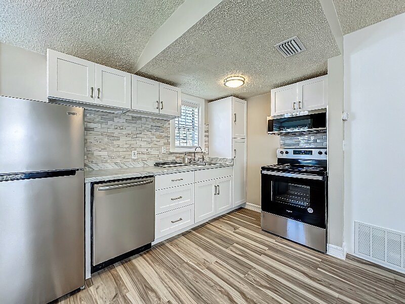 Building Photo - 209 Flagler Blvd