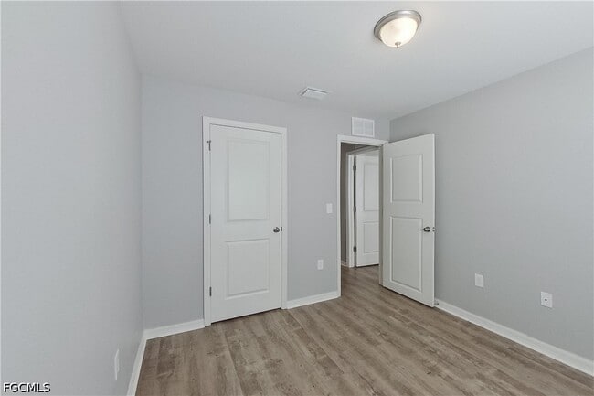 Building Photo - 2227 NW 11th Ct