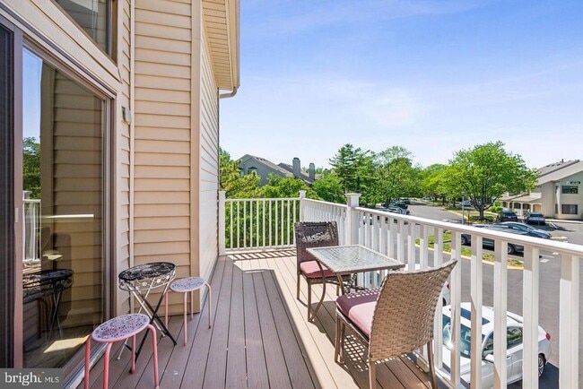 Building Photo - 502 Gregorys Way