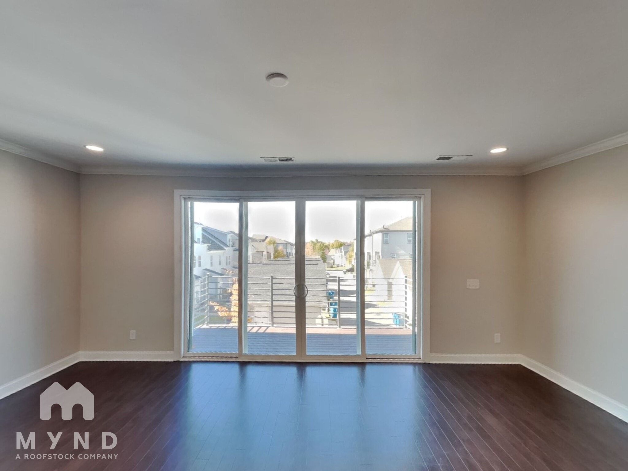 Building Photo - 2547 Statesville Ave