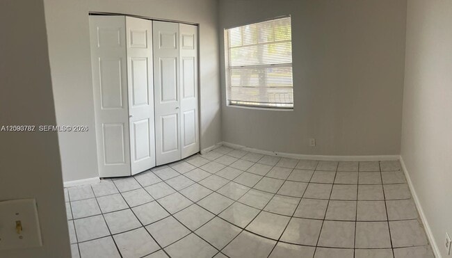 Building Photo - 7221 SW 11th Ct
