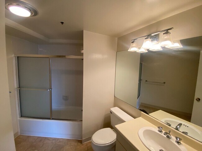 Building Photo - One Bedroom Condo in Pacific Park Plaza