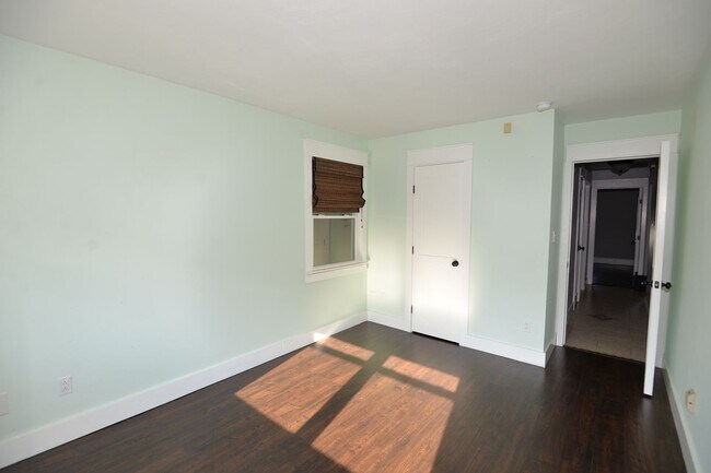 Building Photo - 1269 Brahms Dr