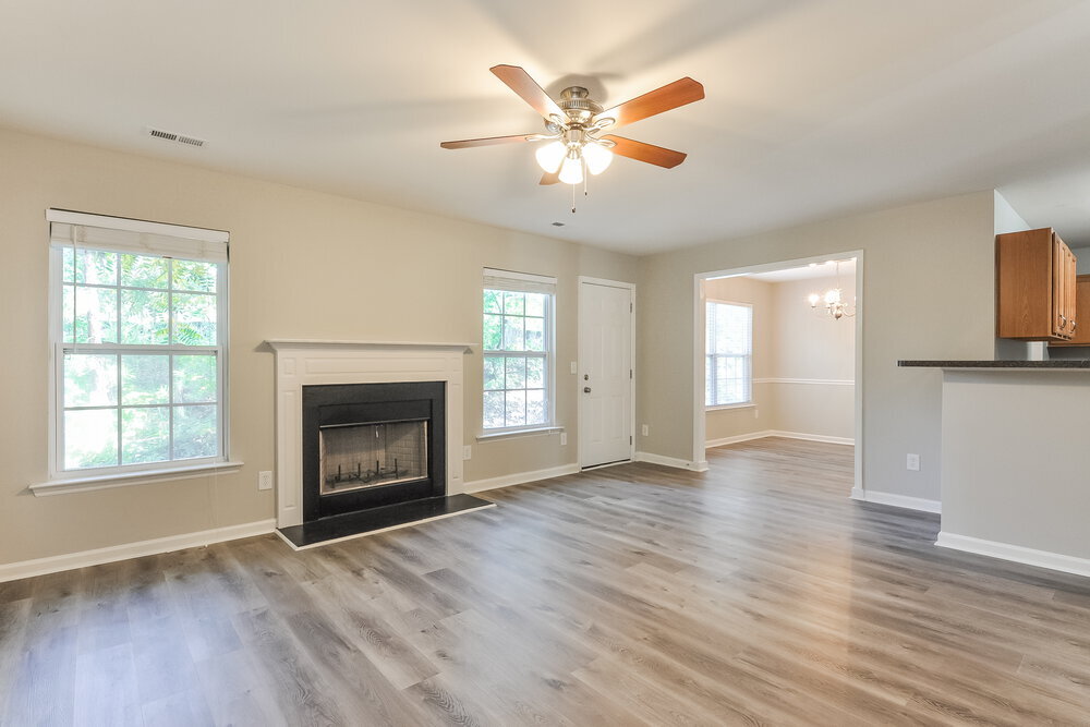Building Photo - 1303 Cricket Ridge Dr