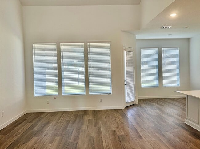 Building Photo - 2419 Hazel Berry St