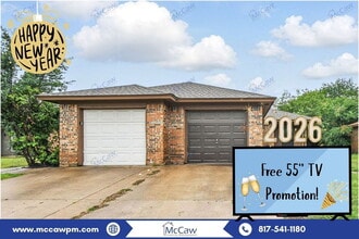 Building Photo - 6708 S Creek Dr