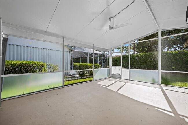 Building Photo - 149 Hammocks Dr