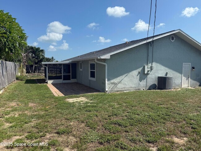 Building Photo - 189 Ocean Breeze Cir