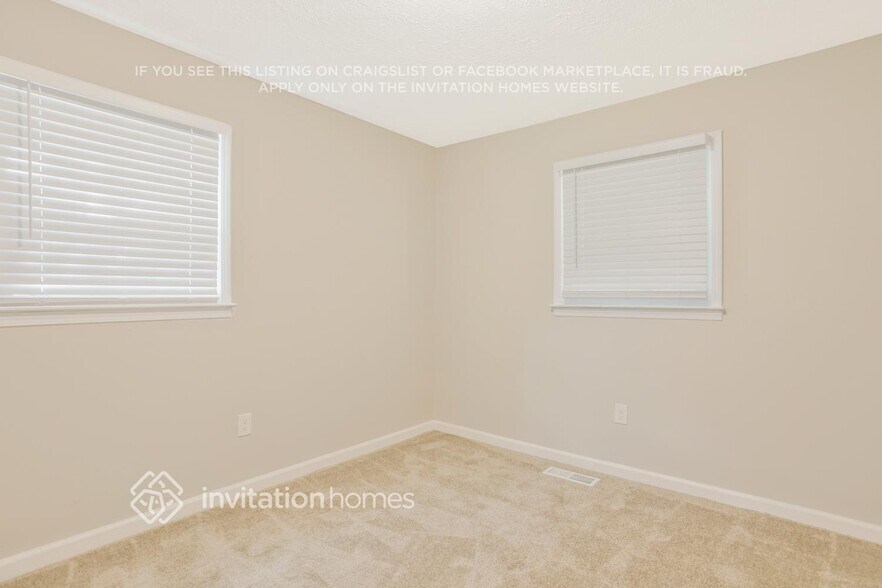 Building Photo - 133 Rosewood Dr