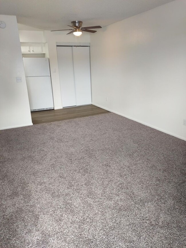 Interior Photo - Midtown Commons
