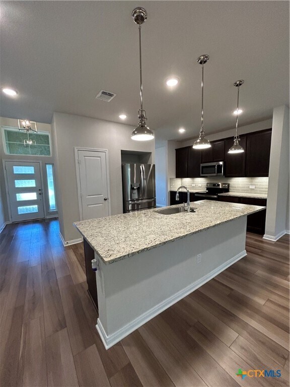 Building Photo - 5619 St Charles Dr