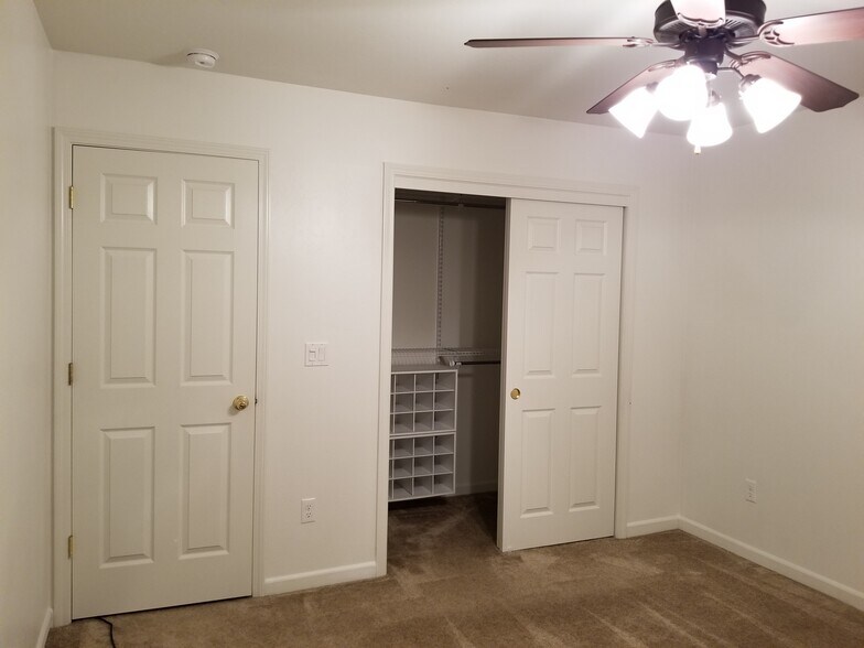 Master Bedroom and Closet - 2756 Chardonnay Ln