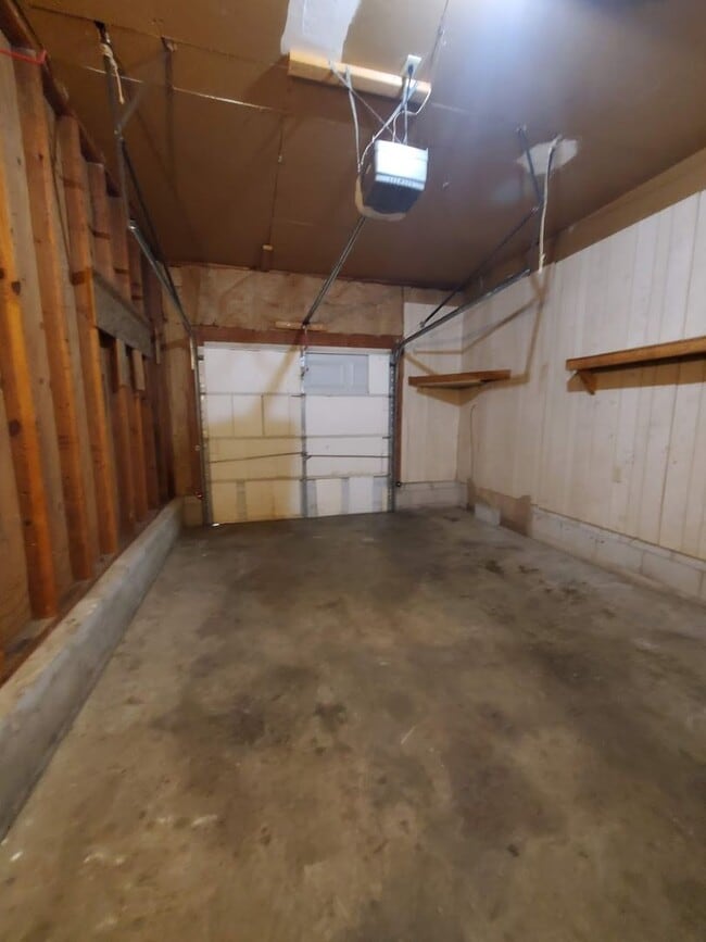 Building Photo - Charming 3br, 1.5 bth Home in Western Branch