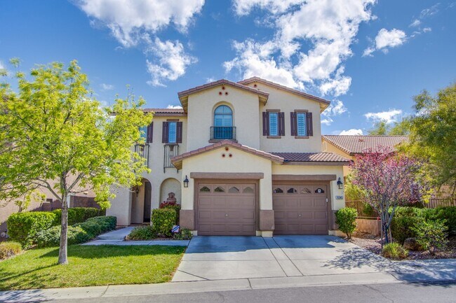 Primary Photo - Beautiful 4 bedroom 3 bath plus loft home ...