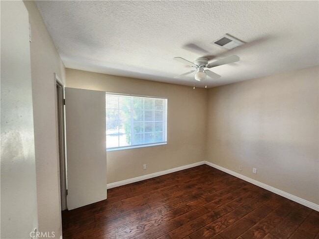 Building Photo - 12916 Bloomfield Ave