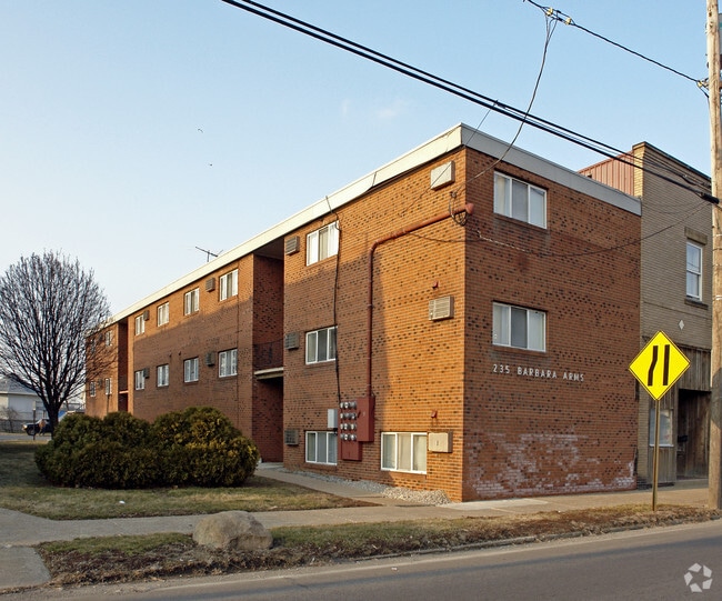 Building Photo - Black River Community