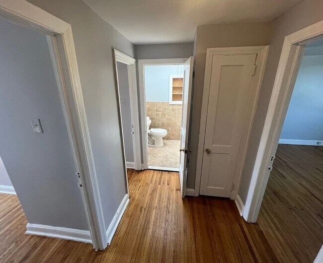 Building Photo - 1370 N 75th St