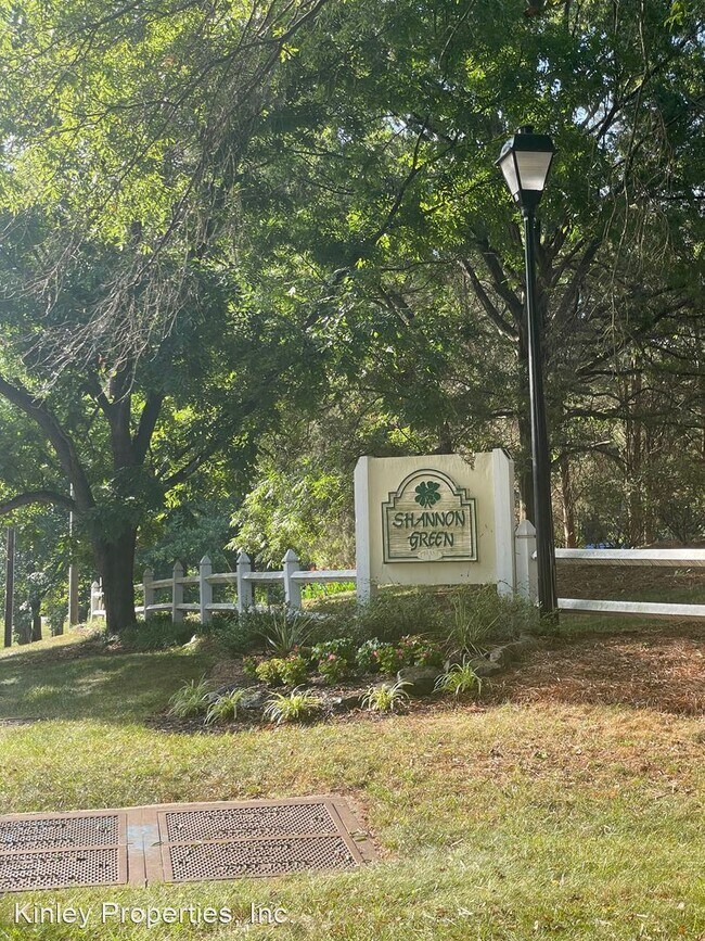 Building Photo - 2 br, 2 bath House - 9541 Shannon Green Dr...