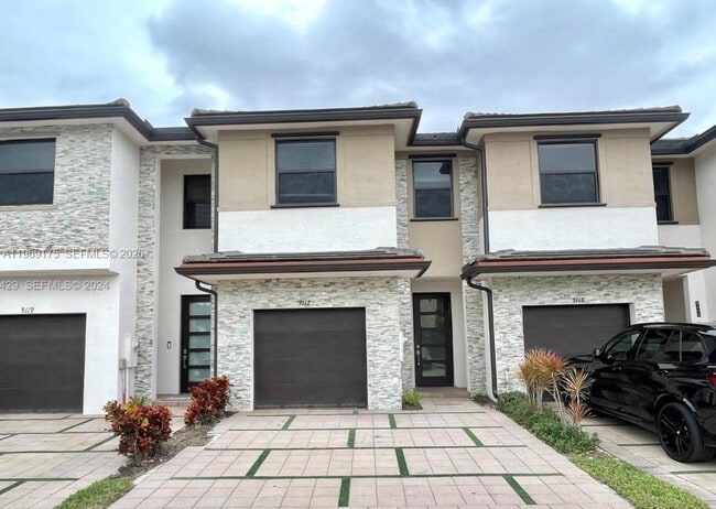 Building Photo - 9117 NW 159th St