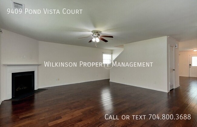 Building Photo - 9409 Pond Vista Court