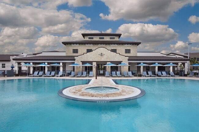 Building Photo - 9360 SW 170th Passage