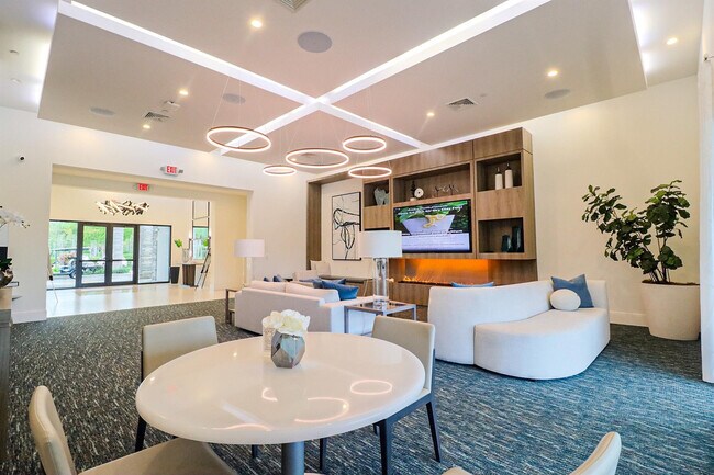 Building Photo - 14518 Crawford Brook Ln