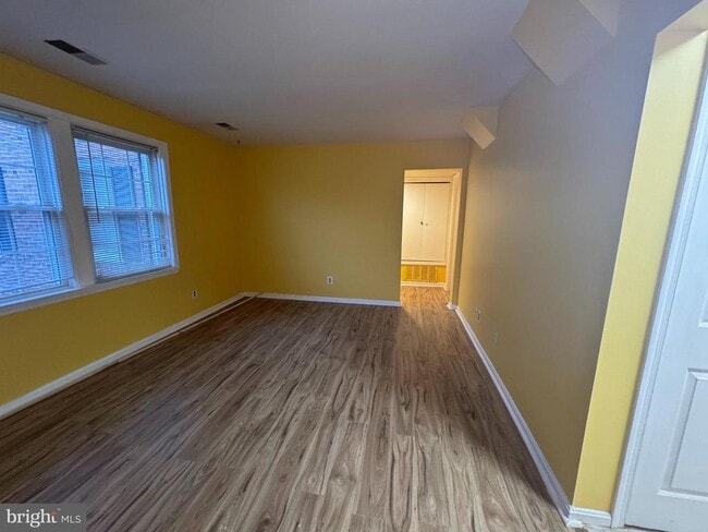 Building Photo - 3812 W St SE