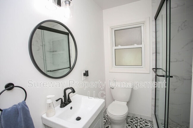 Building Photo - 16 Ridgley St