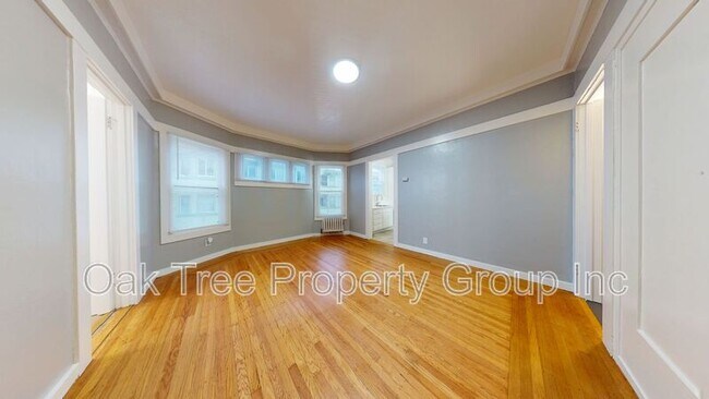 Building Photo - 1502 Alice St