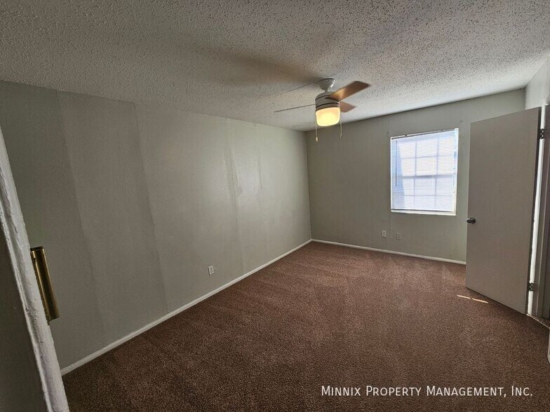 Building Photo - 1706 Yonkers St