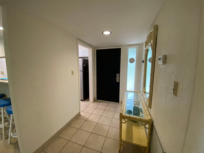 Building Photo - 1 Bedroom, 1 Bath Condo in Grenelefe