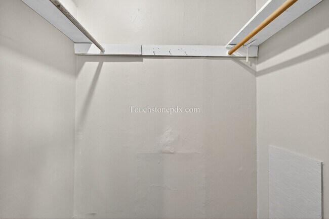 Building Photo - Brentwood-Darlington 2BD|1BA Apartment