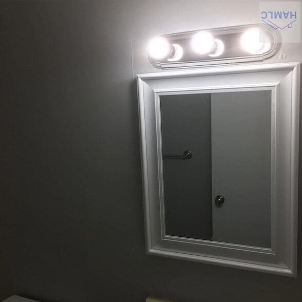 Building Photo - 901 Olmstead Dr