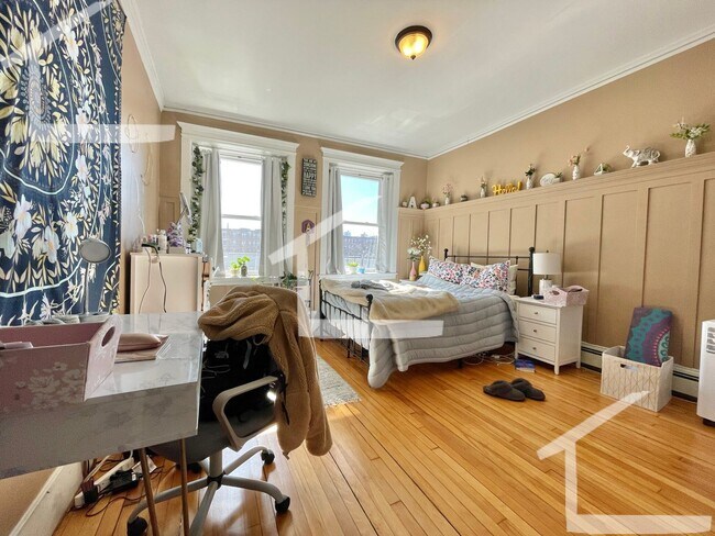 Building Photo - 9/1 Renovated 5BR/2BA near BU, Packard's Corner, Harvard Ave