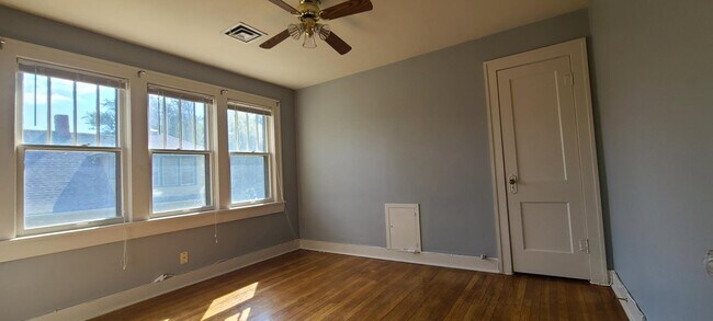 Building Photo - 1545 N Market St