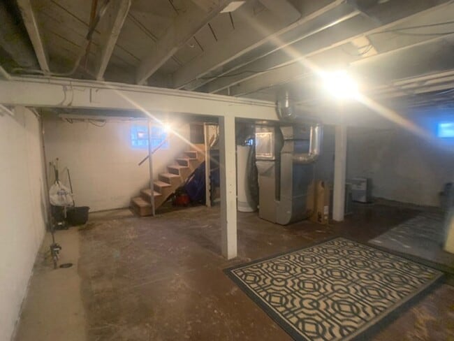 Building Photo - 1428 Snelling Ave N