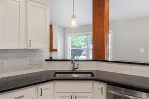 Building Photo - 501 Elm Ct