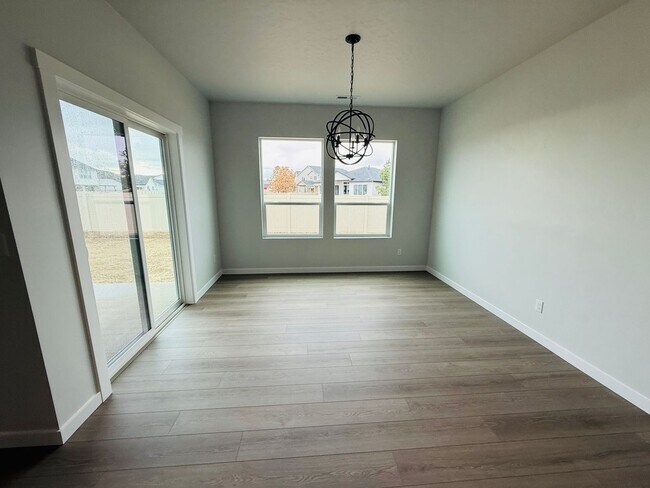 Building Photo - Brand New 4 Bedroom Home for Rent in SW Meridian!