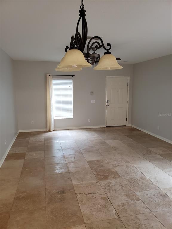 Building Photo - 5870 Fishhawk Ridge Dr