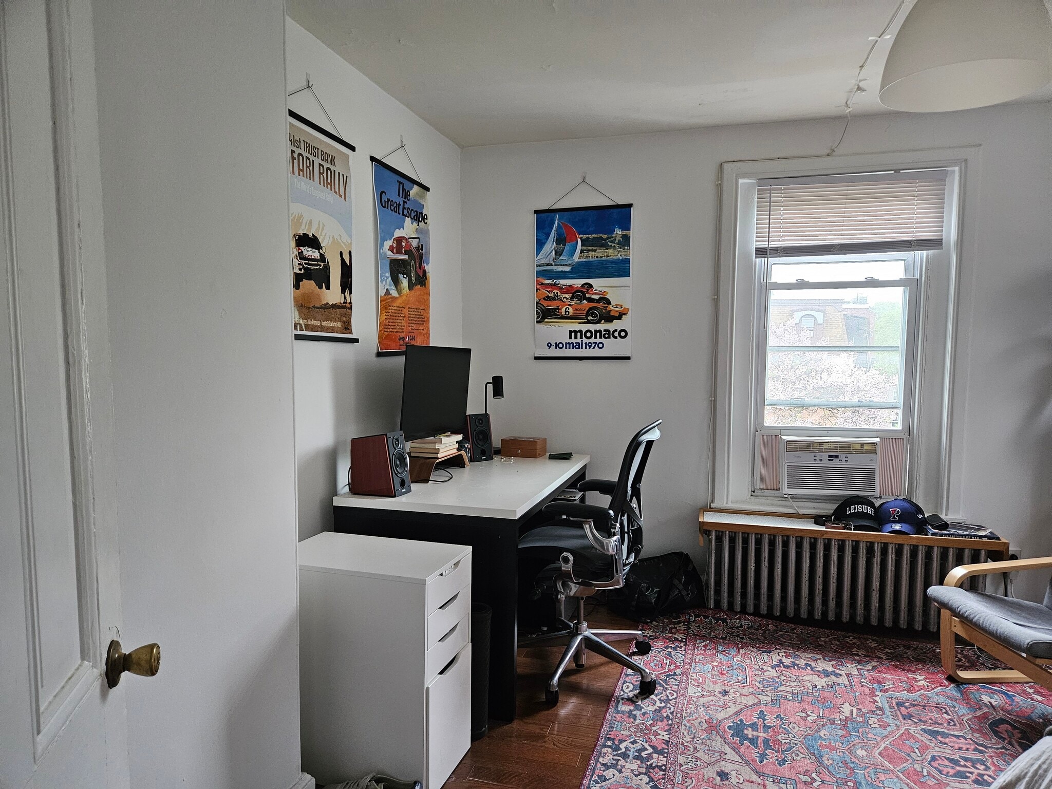 Building Photo - 4111 Pine St