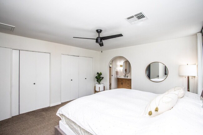 Building Photo - Ideal 3BR home!