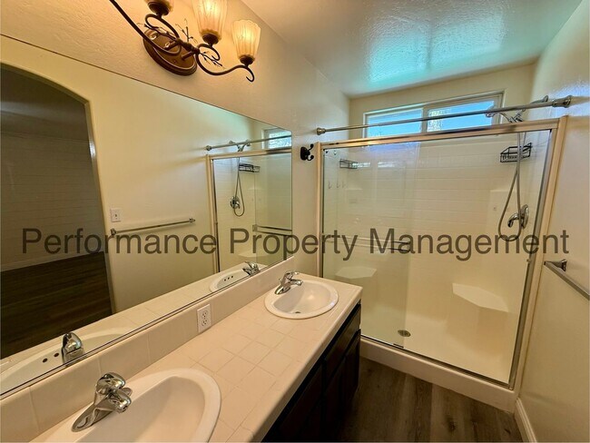Building Photo - 10720 Anacostia Way