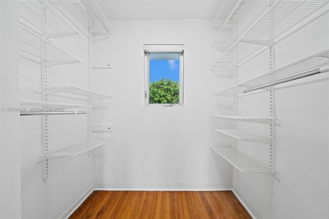 Building Photo - 114-113 3rd San Marino Terrace
