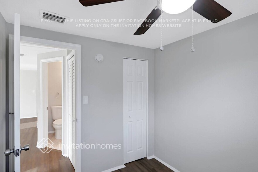 Building Photo - 11630 106th St