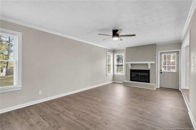 Building Photo - 5999 Blue Teal Ct