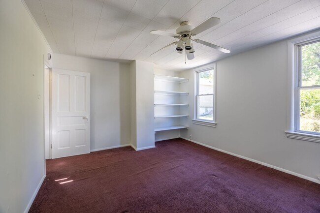 Building Photo - 1423 Ridge Ave