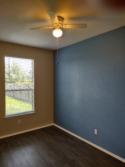 Building Photo - 11525 Murron Dr