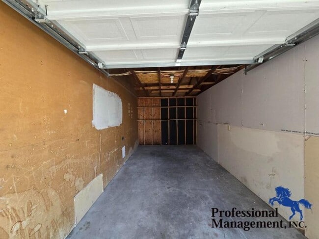 Building Photo - 2 bedroom in Billings MT 59101